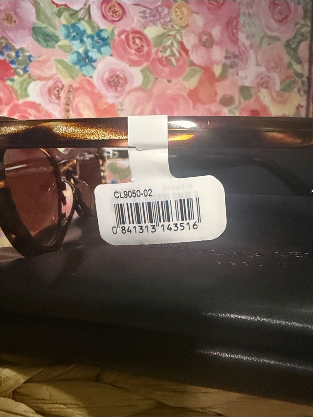 Carolina Lemke Tortoiseshell Cat Eye Sunglasses - Brown Lenses with Leather Case - Picture 3 of 3